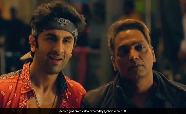 विक्की कौशल की फिल्म 'गोविंदा नाम मेरा' में रणबीर कपूर के कैमियो को देख दीवाने हुए फैंस, दिया ये रिएक्शन