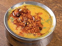 Watch: This Palak Dal Tadka Makes For The Perfect Meal During Winter Watch: This Palak Dal Tadka Makes For The Perfect Meal During Winter