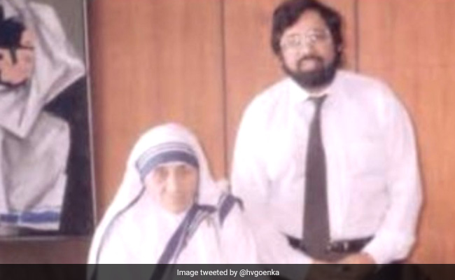 Harsh Goenka Posts Unseen Picture With Mother Teresa On Christmas: ''When She Touched My Hand...''