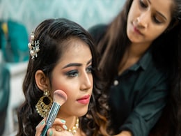 शादी से तुरंत पहले कभी नहीं कराने चाहिए ये 5 ब्यूटी और हेयर ट्रीटमेंट्स, पड़ सकता है पछताना  शादी से तुरंत पहले कभी नहीं कराने चाहिए ये 5 ब्यूटी और हेयर ट्रीटमेंट्स, पड़ सकता है पछताना