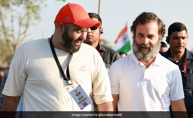 राहुल गांधी की Bharat Jodo Yatra में शामिल हुए कॉमेडियन कुणाल कामरा, कहा- लोग यात्रा करने से कतरा रहे हैं