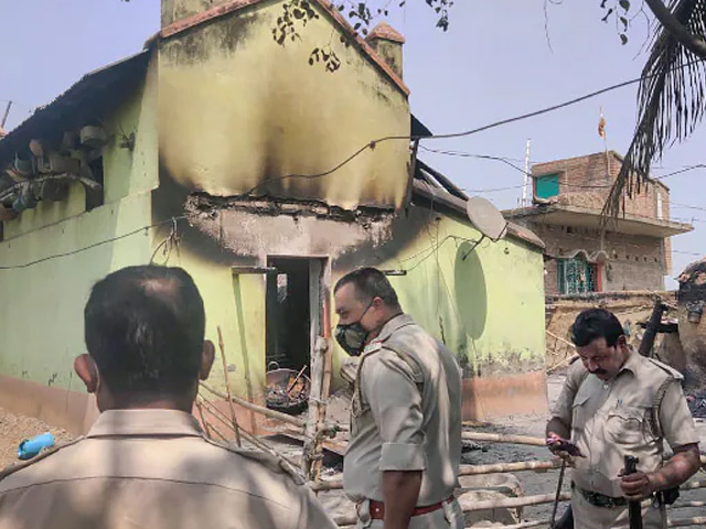 Murder Case Against CBI Officials Over Death Of Bengal Violence Accused