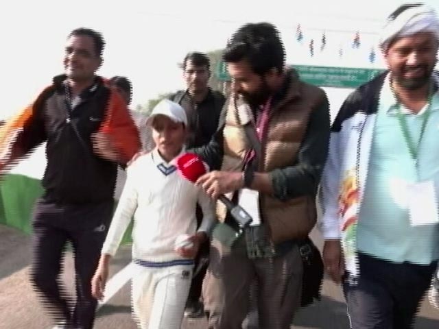 10-Year-Old Cricketer In Rahul Gandhi's Bharat Jodo Yatra In Rajasthan