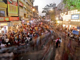 High Property Prices To Stagnant Salaries: Investment Banker Explains Why Indian Middle Class Is Getting Poorer High Property Prices To Stagnant Salaries: Investment Banker Explains Why Indian Middle Class Is Getting Poorer