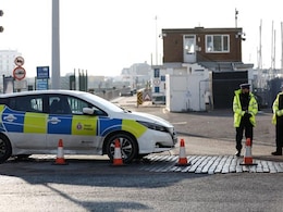 17-Year-Old Boy Arrested After UK Gurdwara Attack With Bladed Weapon: Cops 17-Year-Old Boy Arrested After UK Gurdwara Attack With Bladed Weapon: Cops