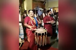 Viral Video: Kerala Bride Plays Drum At Wedding. Father, Groom Join In Viral Video: Kerala Bride Plays Drum At Wedding. Father, Groom Join In