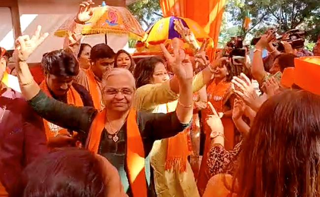 BJP To Win Big In Gujarat, Congress Suffers Huge Dent: What Vote Share Shows