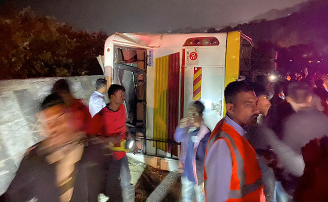 2 School Students Dead As Bus Returning From Picnic Overturns Near Mumbai