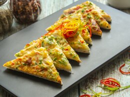 How To Make Chilli Cheese Toast - Easy Step By Step Recipe