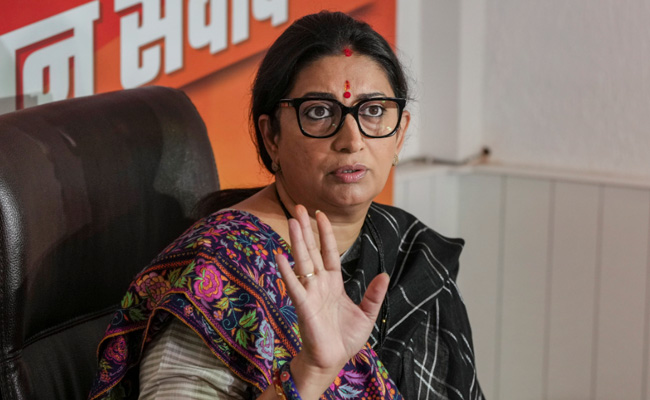 "Shown Magic By Amethi...": Smriti Irani Slams Rahul Gandhi For PM Remark