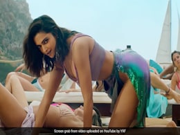 'बेशर्म रंग' के खिलाफ में अब आई करणी सेना, 'डंकी' के सेट पर किया विरोध, कहा- भगवा रंग को अभद्र तरीके से दिखाया 'बेशर्म रंग' के खिलाफ में अब आई करणी सेना, 'डंकी' के सेट पर किया विरोध, कहा- भगवा रंग को अभद्र तरीके से दिखाया