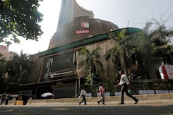 Indian Stock Indices Hit New Highs, Sensex Reaches 63,483 Indian Stock Indices Hit New Highs, Sensex Reaches 63,483