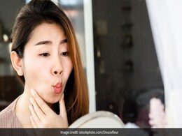 अगर आप चाहती हैं कि चेहरे पर झुर्रियां और फाइन लाइन नजर ना आए तो करें Facial exercise अगर आप चाहती हैं कि चेहरे पर झुर्रियां और फाइन लाइन नजर ना आए तो करें Facial exercise