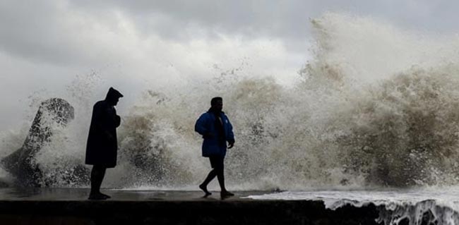 When Is Cyclone Midhili Making Landfall? Which States Will Be Affected?