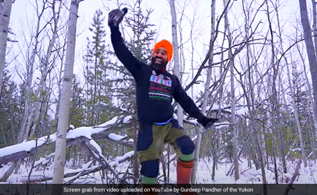 Watch: Man Performs Bhangra In -30 Degrees To Spread Joy And Positivity On Christmas 2022