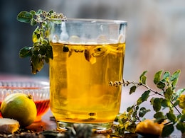 Tulsi Kadha: ठंड के मौसम में तुलसी का काढ़ा पीने के कमाल के फायदे, यहां है आसान विधि Tulsi Kadha: ठंड के मौसम में तुलसी का काढ़ा पीने के कमाल के फायदे, यहां है आसान विधि