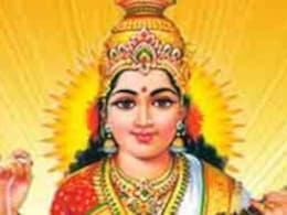 ज्ञान, बुद्धि और खुशियों का अपार आशीर्वाद देंगी  सरस्वती मां, बसंत पंचमी पर लगाएंगे उन्हें इन पांच चीजों का भोग ज्ञान, बुद्धि और खुशियों का अपार आशीर्वाद देंगी  सरस्वती मां, बसंत पंचमी पर लगाएंगे उन्हें इन पांच चीजों का भोग