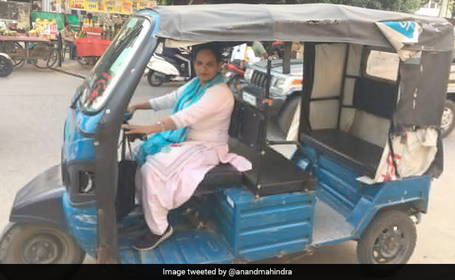 Anand Mahindra Praises Punjab Woman Who Drives Auto To Support Her Daughters