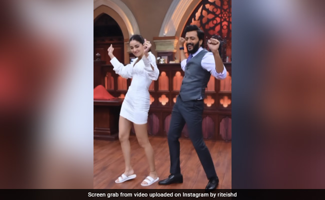 Riteish Deshmukh Finds A New Dance Partner In Ananya Panday. Watch