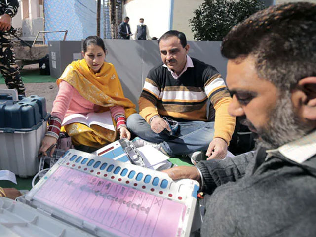 Poll Verdict In Gujarat, Himachal Today, BJP Looks To Defend Strongholds