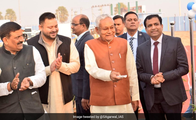 गंगा नदी के बाढ़ के पानी को पेयजल के रूप में परिवर्तित कर हर घर 135 लीटर पहुंचा रही बिहार सरकार