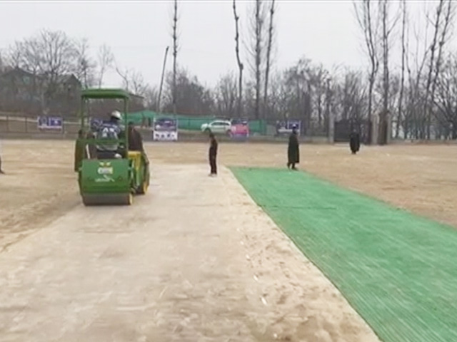 Watch: Special Cricket League Amid Sub-Zero Temperature In Kashmir