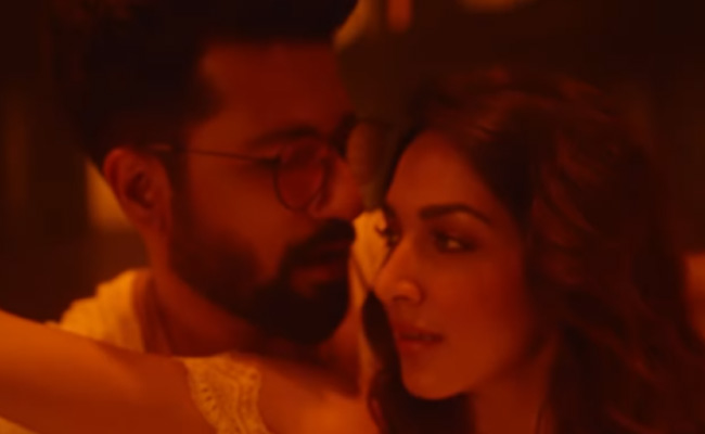 <i>Govinda Naam Mera</i> Song <i>Kyaa Baat Haii 2.0</i> Teaser: Vicky Kaushal Wears His Love For Punjabi Music On His Sleeve