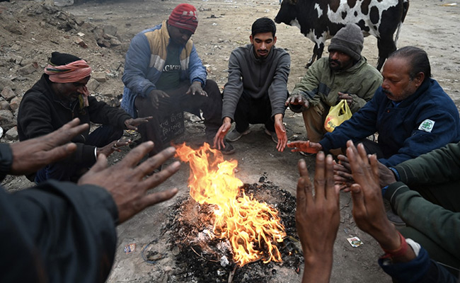 Coldest Christmas In Years In Delhi As Cold Wave Grips North India
