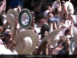 VIDEO: Boxing Day Test के दौरान कुछ इस अंदाज़ में याद किये गए Shane Warne VIDEO: Boxing Day Test के दौरान कुछ इस अंदाज़ में याद किये गए Shane Warne
