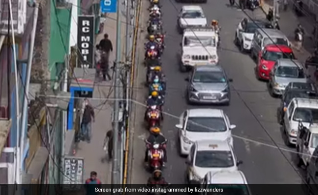 Viral Video: Aizawl Traffic Moves Seamlessly, Internet Surprised