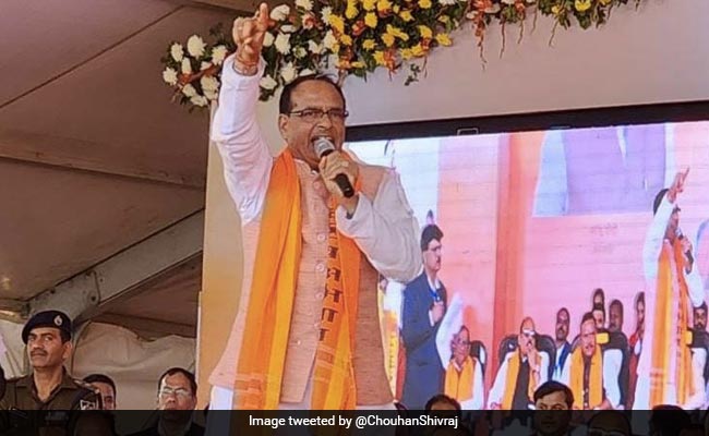 Shivraj Chouhan, At Public Event, Suspends Officials For Negligence