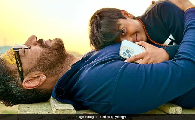 Ajay Devgn And Son Yug's Pic From "The Heart Of Varanasi"