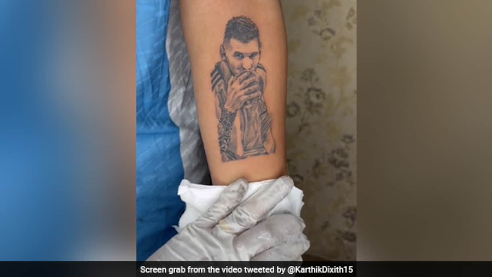Argentina Fans Get World Cup Tattoos To Pay Tribute To Lionel Messi argentina-fans-get-world-cup-tattoos-to-pay-tribute-to-lionel-messi