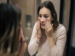 Skin Care Tips: इस एक जड़ी बूटी का सेवन करता है अंदर से खून को साफ और चमकदार बना देता है चेहरे की स्किन Skin Care Tips: इस एक जड़ी बूटी का सेवन करता है अंदर से खून को साफ और चमकदार बना देता है चेहरे की स्किन