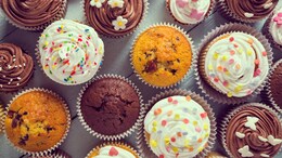 Cupcakes Vs Muffins: 5 Key Differences That Set These Baked Goods Apart