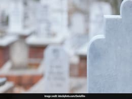 Ecuadoran Woman Wakes Up Inside Coffin At Her Own Wake Ecuadoran Woman Wakes Up Inside Coffin At Her Own Wake