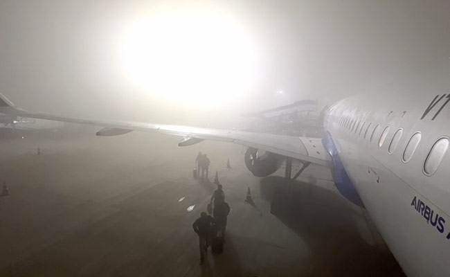 100 Flights Disrupted At Delhi Airport Due To Thick Fog