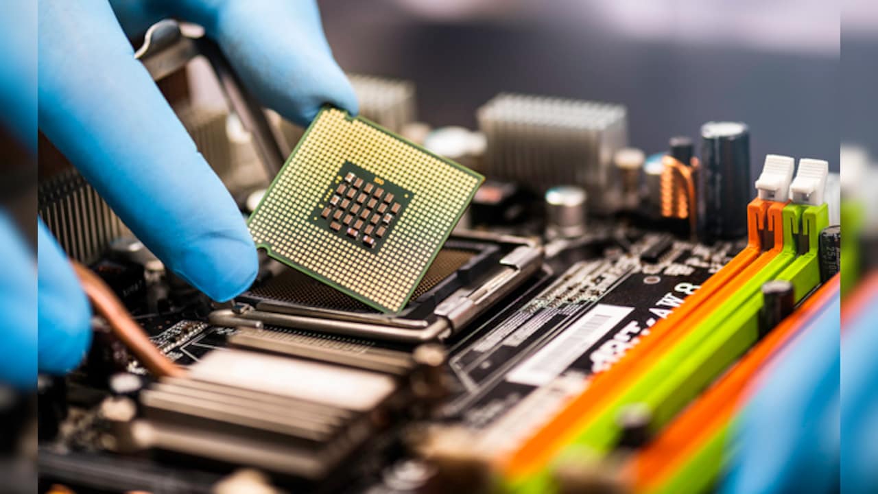 Opinion: Opinion | 10 Years Of Losses, One Historic IPO: How China Built A $488 Billion Chip Miracle