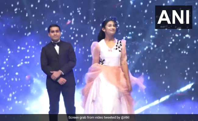 Watch: Visually Impaired Girls Walk The Ramp At A Fashion Show In Gujarat