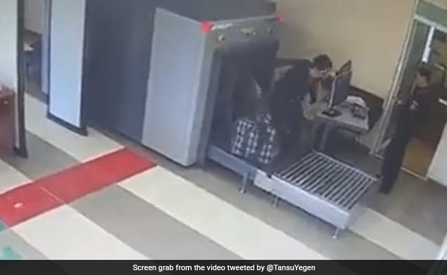Old Video Of Man Sliding With Bags At Luggage Scanner Goes Viral