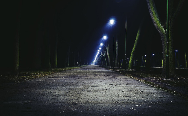 2 Cops Suspended For Making Bengaluru Couple Pay Fine For Late-Night Walk