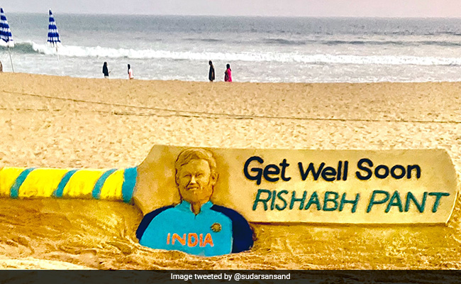 Sudarsan Pattnaik Wishes Rishabh Pant Speedy Recovery With Sand Art