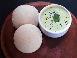 How To Make Quick And Easy Coconut Curd Chutney