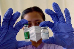 सीरम इंस्टीट्यूट केंद्र सरकार को मुफ्त में देगी वैक्सीन की दो करोड़ खुराक सीरम इंस्टीट्यूट केंद्र सरकार को मुफ्त में देगी वैक्सीन की दो करोड़ खुराक