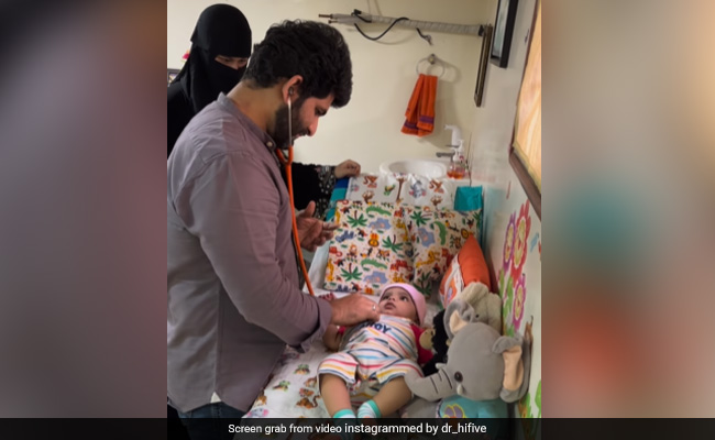 मां की तरह बच्चे से बात कर रहा था डॉक्टर, चुपके से लगा दिया इंजेक्शन, फिर जो हुआ, देखकर रह जाएंगे हैरान