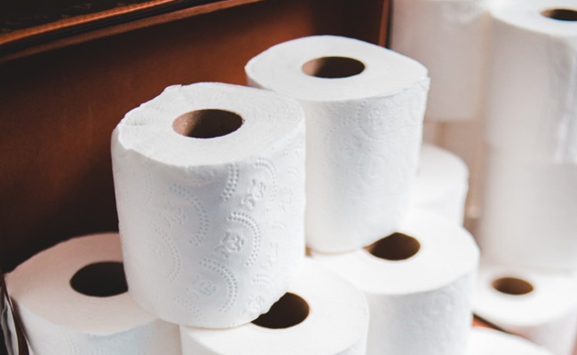 Chinese Bank Criticised For Offering Free Tissues As Part Of Promotion