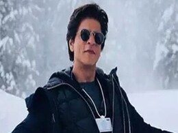 ये किस कार की लॉन्च में शाहरुख गाने लगे, तुझे देखा तो जाना सनम... ये किस कार की लॉन्च में शाहरुख गाने लगे, तुझे देखा तो जाना सनम...