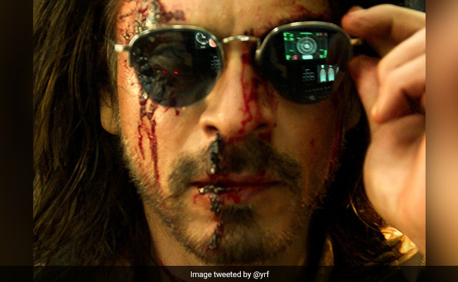 On New Poster Of Shah Rukh Khan's <i>Pathaan</i>, Fans Request Makers To Release The First Song