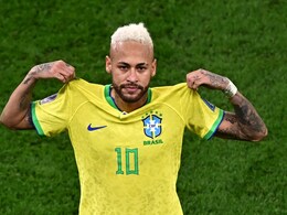 Neymar Equals Legend Pele's Record Of 77 Brazil Goals With World Cup Quarter-Finals Strike Against Croatia Neymar Equals Legend Pele's Record Of 77 Brazil Goals With World Cup Quarter-Finals Strike Against Croatia