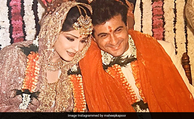 Just Maheep And Sanjay Kapoor In A Throwback Pic From Their Wedding